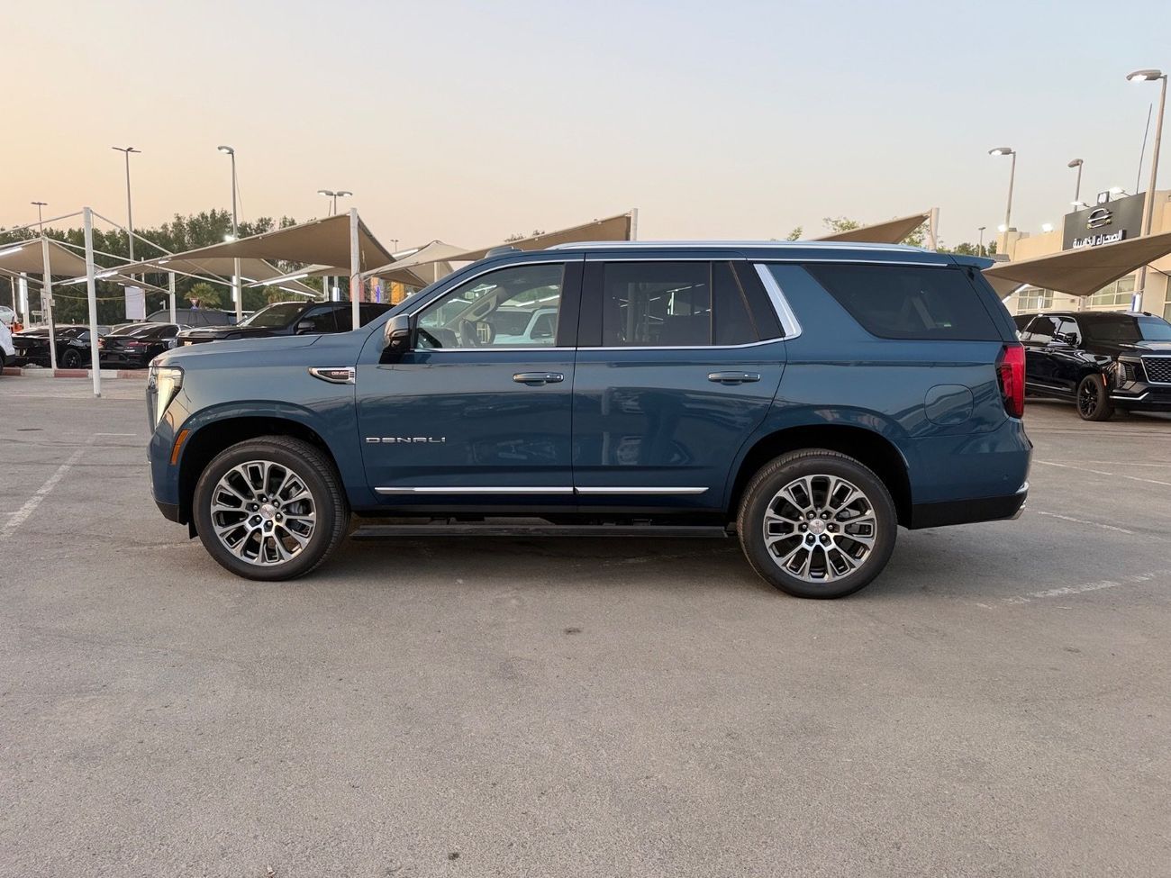 GMC Yukon DENALI