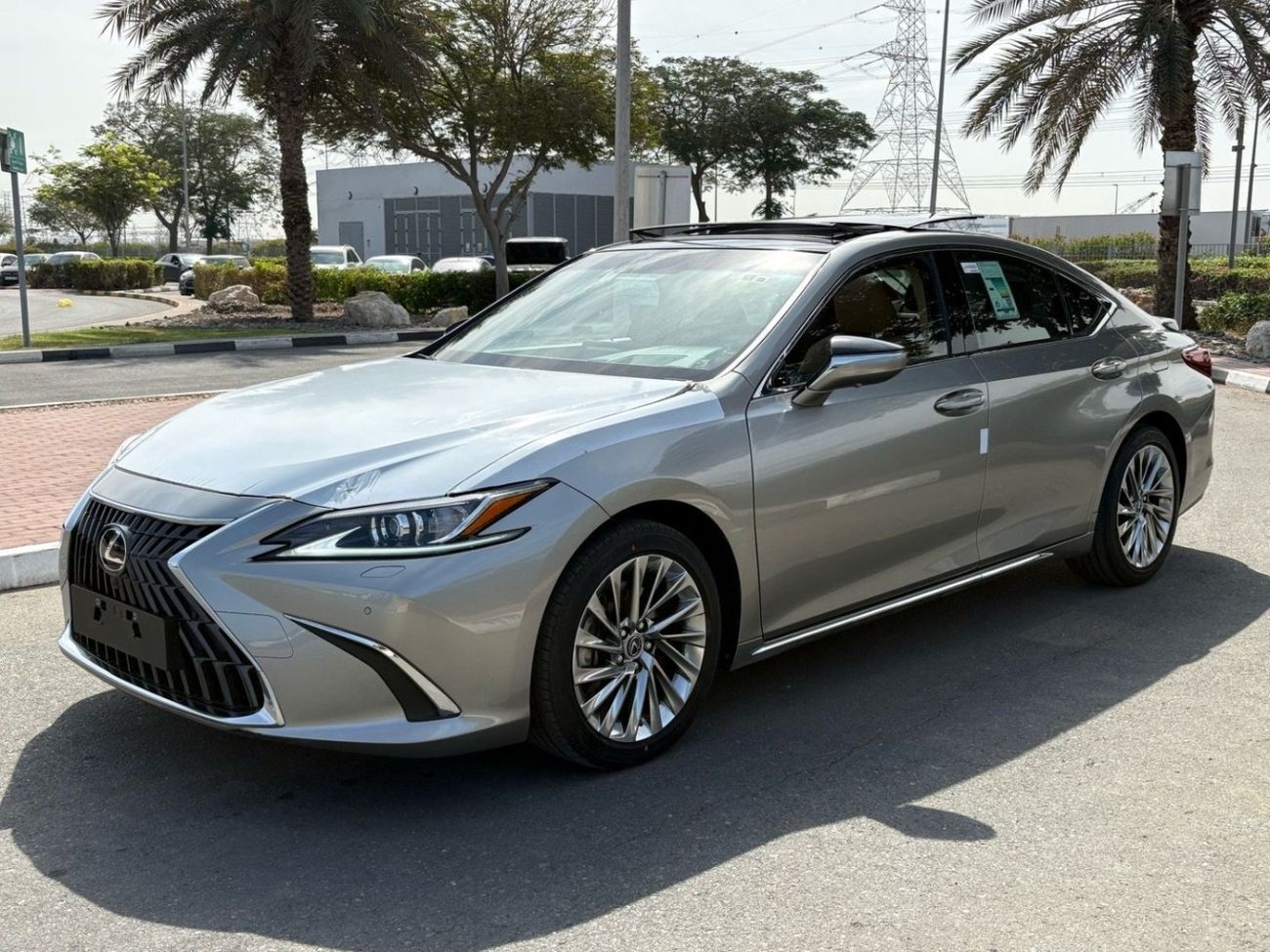 لكزس ES 350 Platinum 3.5L FWD