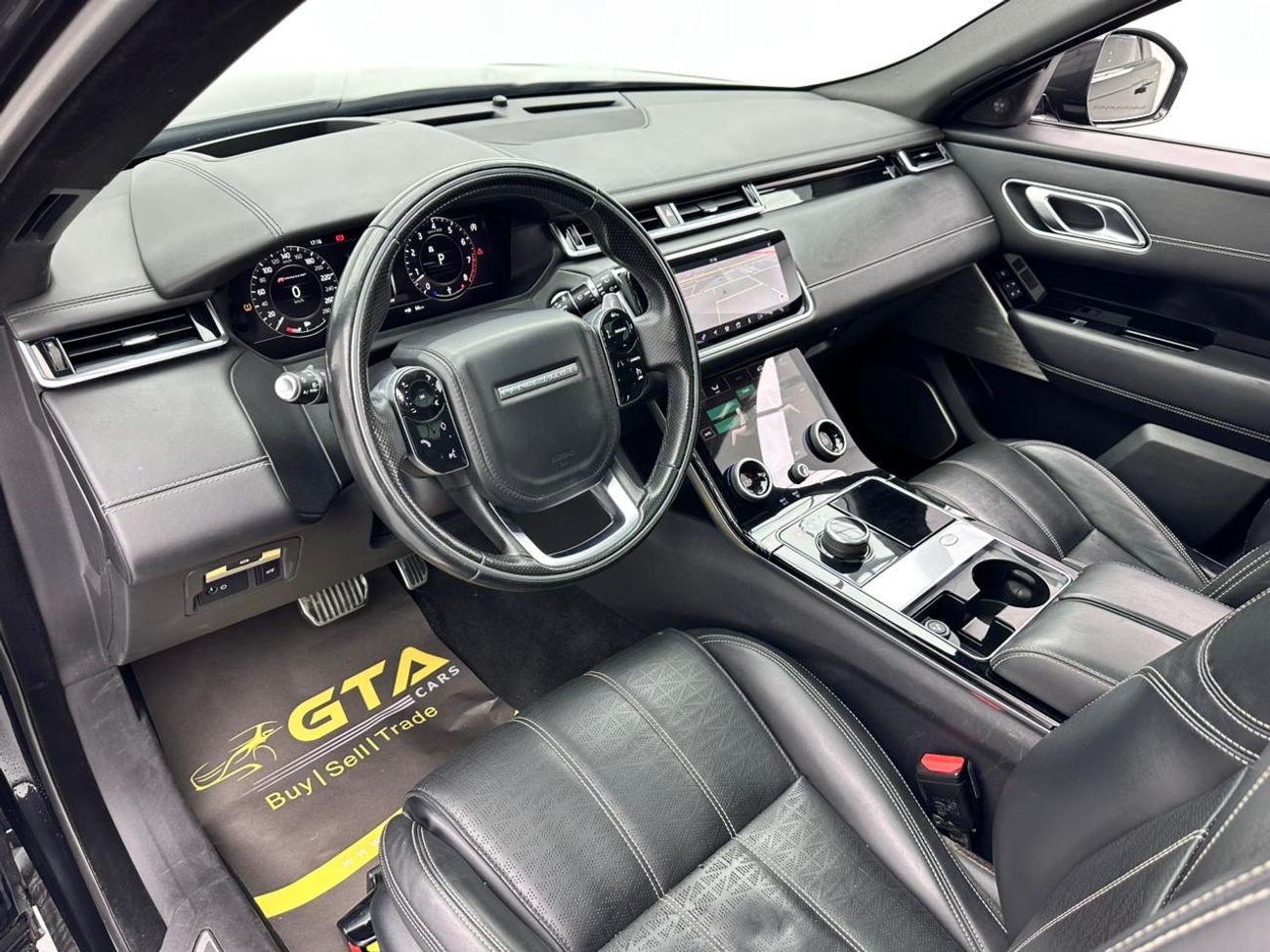 Land Rover Range Rover Velar P380 HSE 3.0L 2018 Range Rover Velar HSE P380, 1 Year Unlimited Km Warranty, Range Rover Full Servic