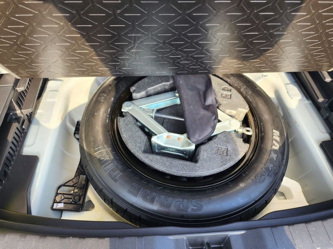 Toyota RAV4 RAV4 XLE UAE OR EXPORT