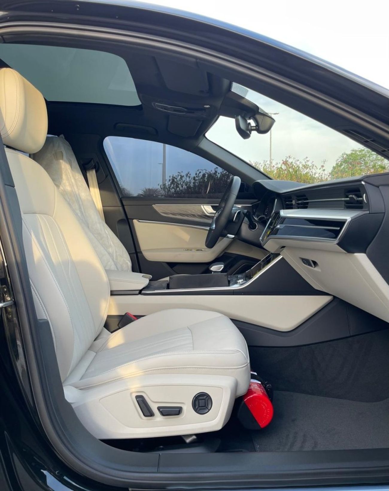 أودي A6 40 TFSI (190 HP) 40 TFSI Full Option Warranty & Service 2025 GCC