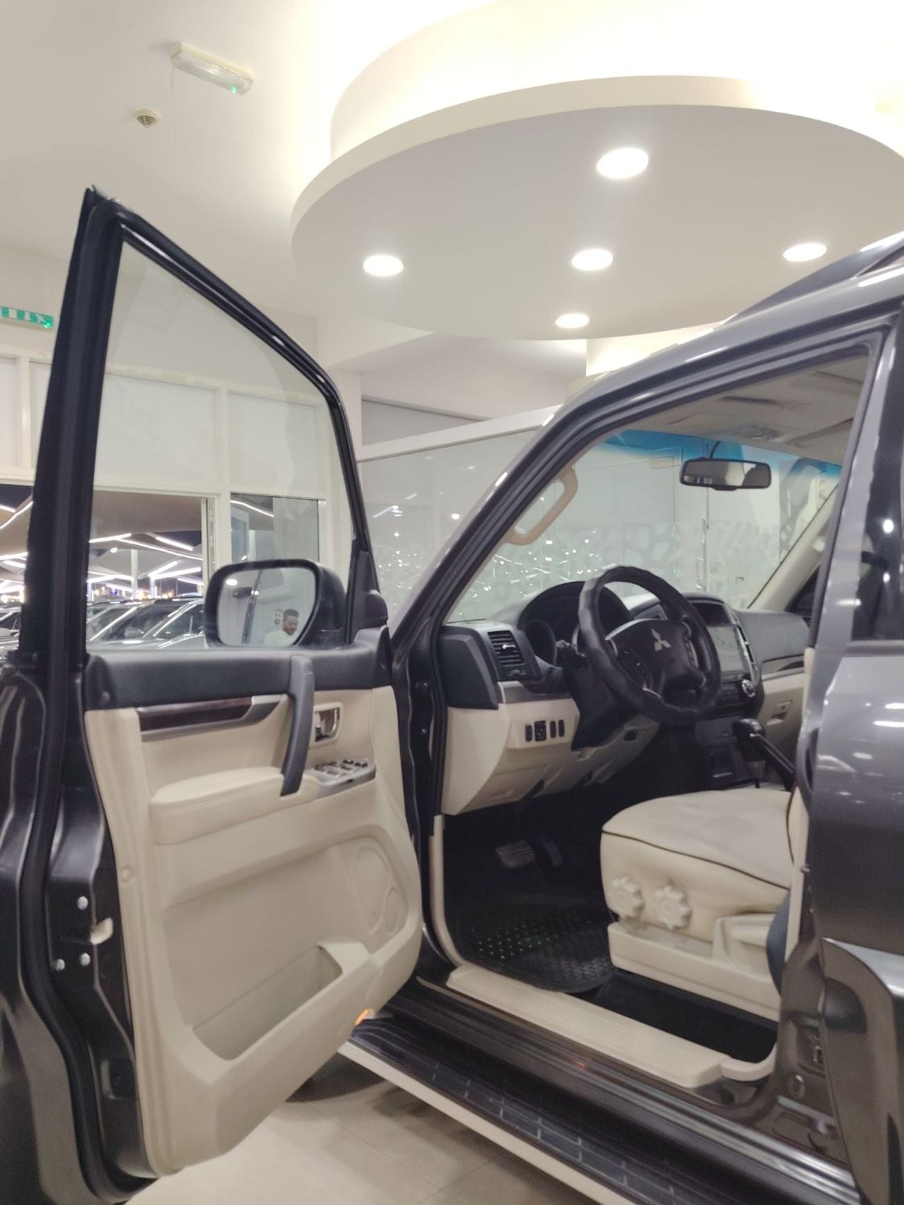 Mitsubishi Pajero GLS M/L DIAMOND