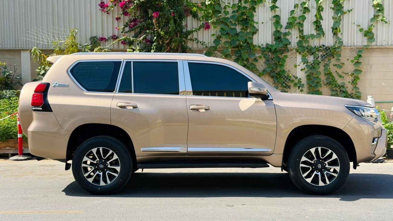 تويوتا برادو 2011| 2.7L PETROL | AT | LHD | REAR HEADREST LCD SCREEN | BACK TRIE | PREMI