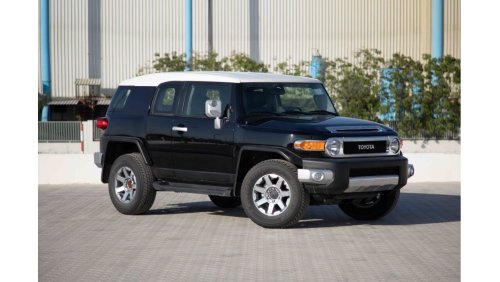 Toyota FJ Cruiser 2023 Toyota FJ Cruiser 4.0 JBL - Black white inside	Black