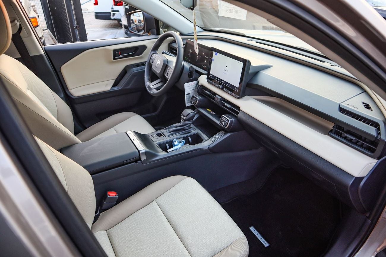 Toyota RAV4 XLE HEV