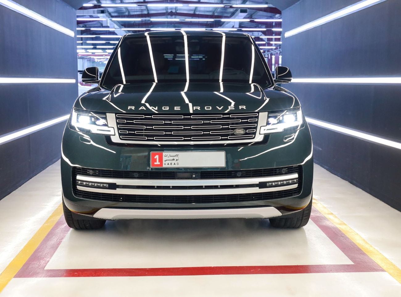 Land Rover Range Rover Autobiography P530 4.4L Land Rover Range Rover Autobiography 2022 - GCC Specs - Pristine Condition