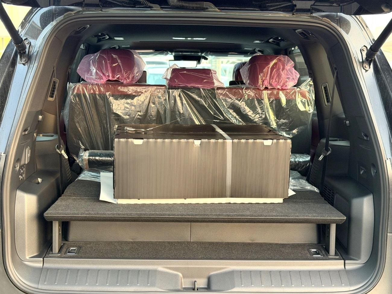 Lexus LX700h LX 700 H || 25 speakers || 2026