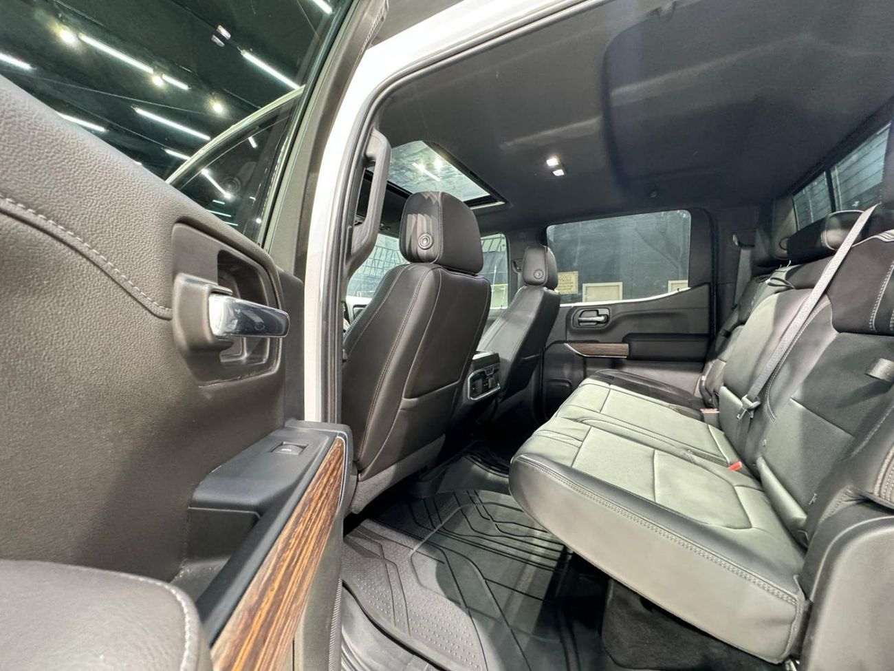 Chevrolet Silverado | Silverado high Country | V8