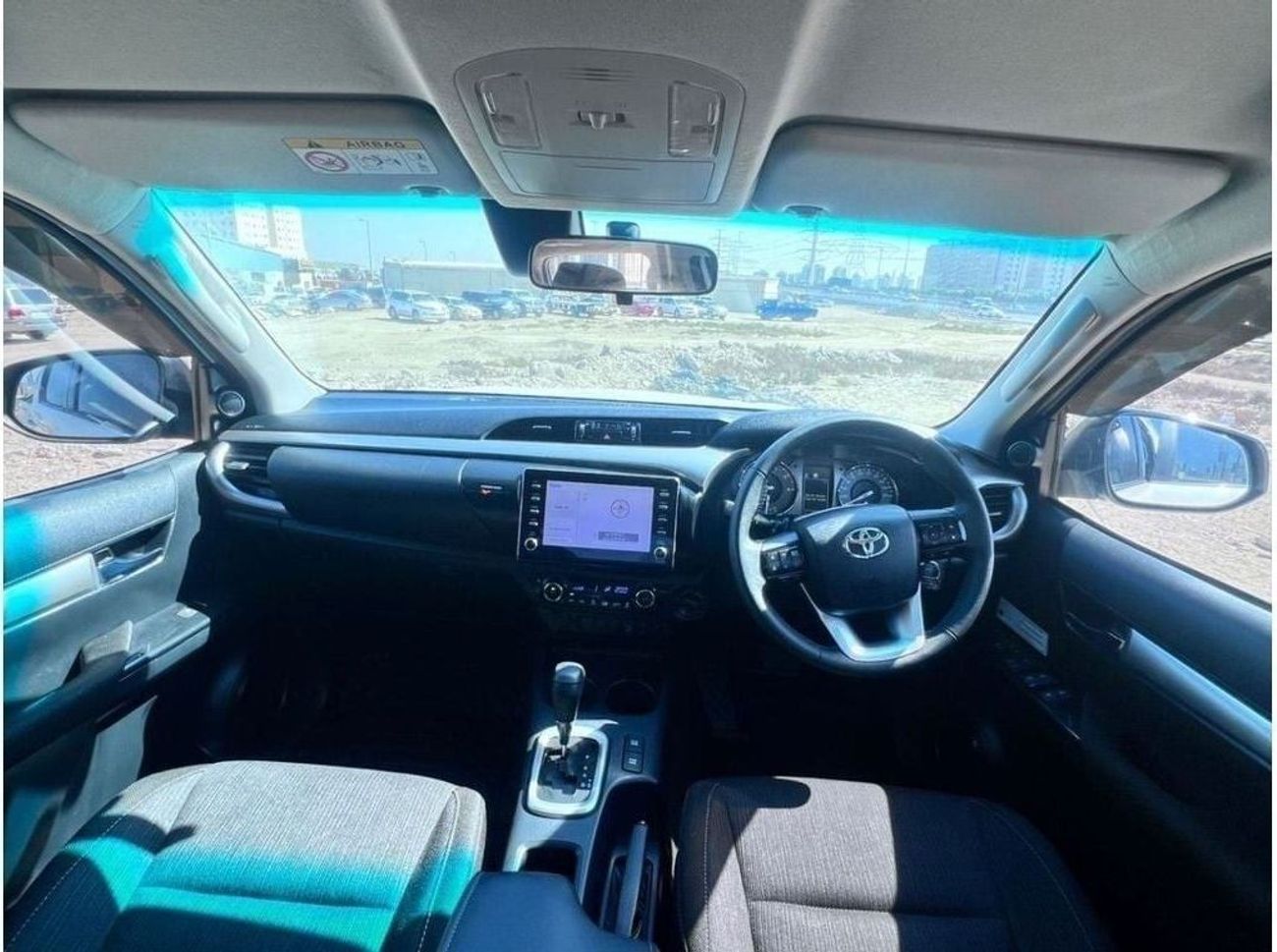 تويوتا هيلوكس diesel 2.8 liter automatic gear right hand with back camera push start