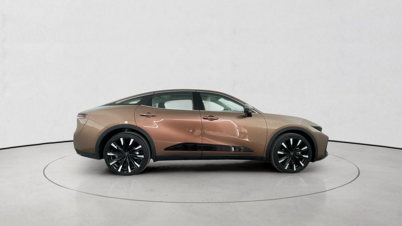 تويوتا كراون 2.4 HEV LTD AUTO PLATINUM RA | شامل الضمان | 0 ﺪﻔﻋﺓ ﺃﻮﻟﻯ