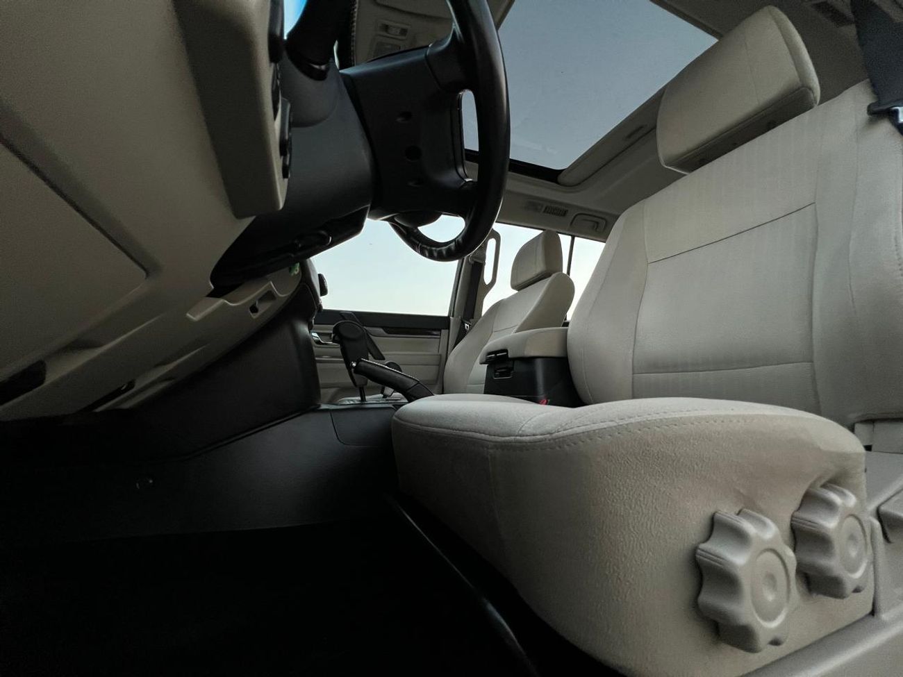 Mitsubishi Pajero Mitsubishi Pajero 2022 3.5L GCC Specs