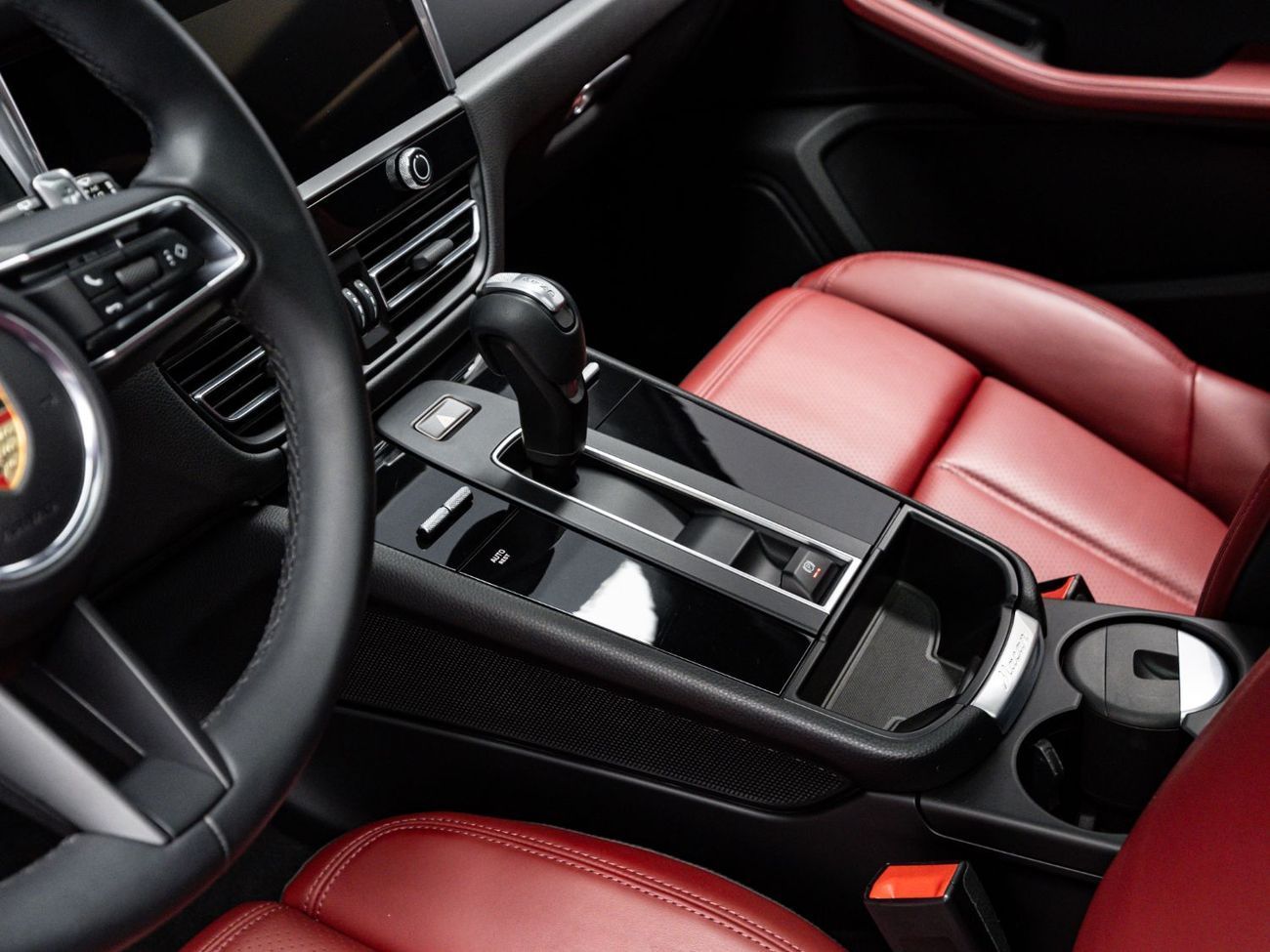 بورش ماكان The BEST Ramadan Offer in the UAE - Limited Time, March 2027 Porsche Warranty, GCC