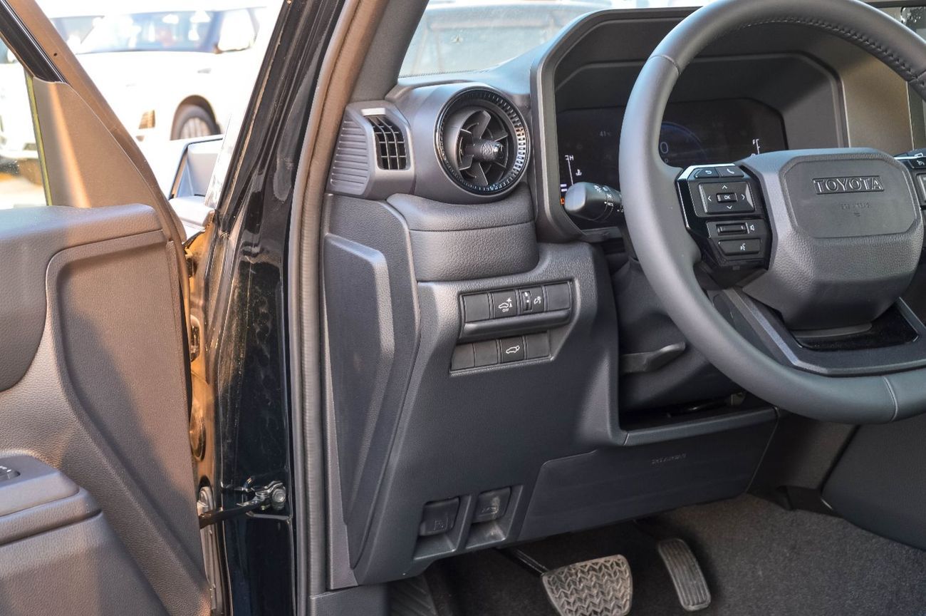 تويوتا برادو TOYOTA LAND CRUISER PRADO 2.8L 4WD DIESEL SUV 2024