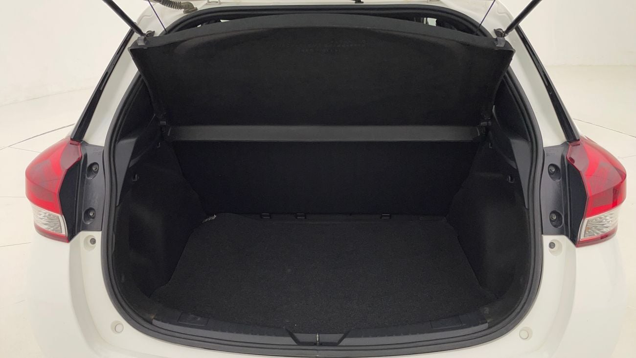 Toyota Yaris SE 1.3 | Zero Down Payment | Home Test Drive