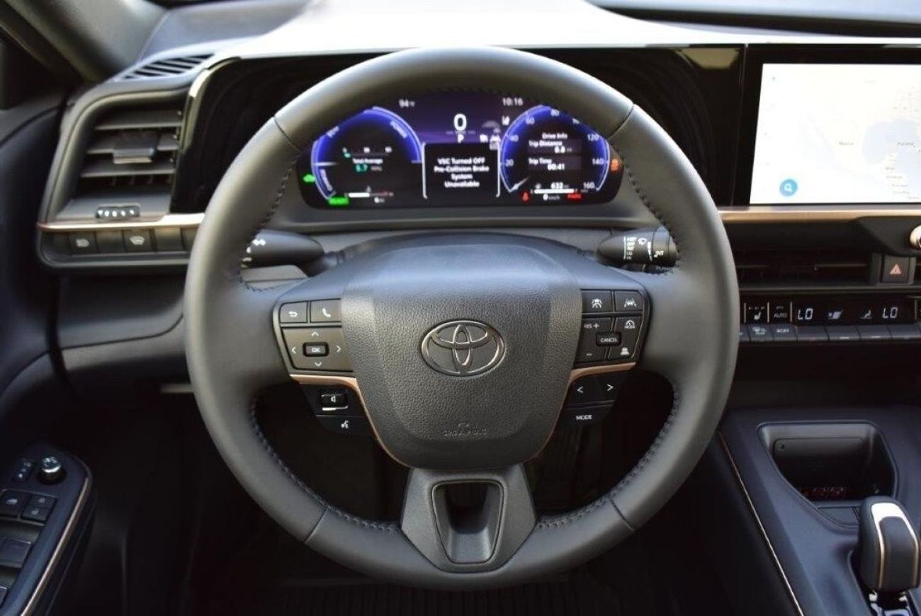 Toyota Crown XLE Hybrid 2.5L Automatic