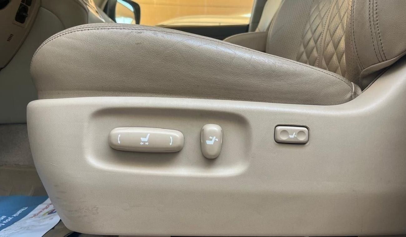 Toyota Land Cruiser EXR 5.7L 4WD VXR+ 4.6L