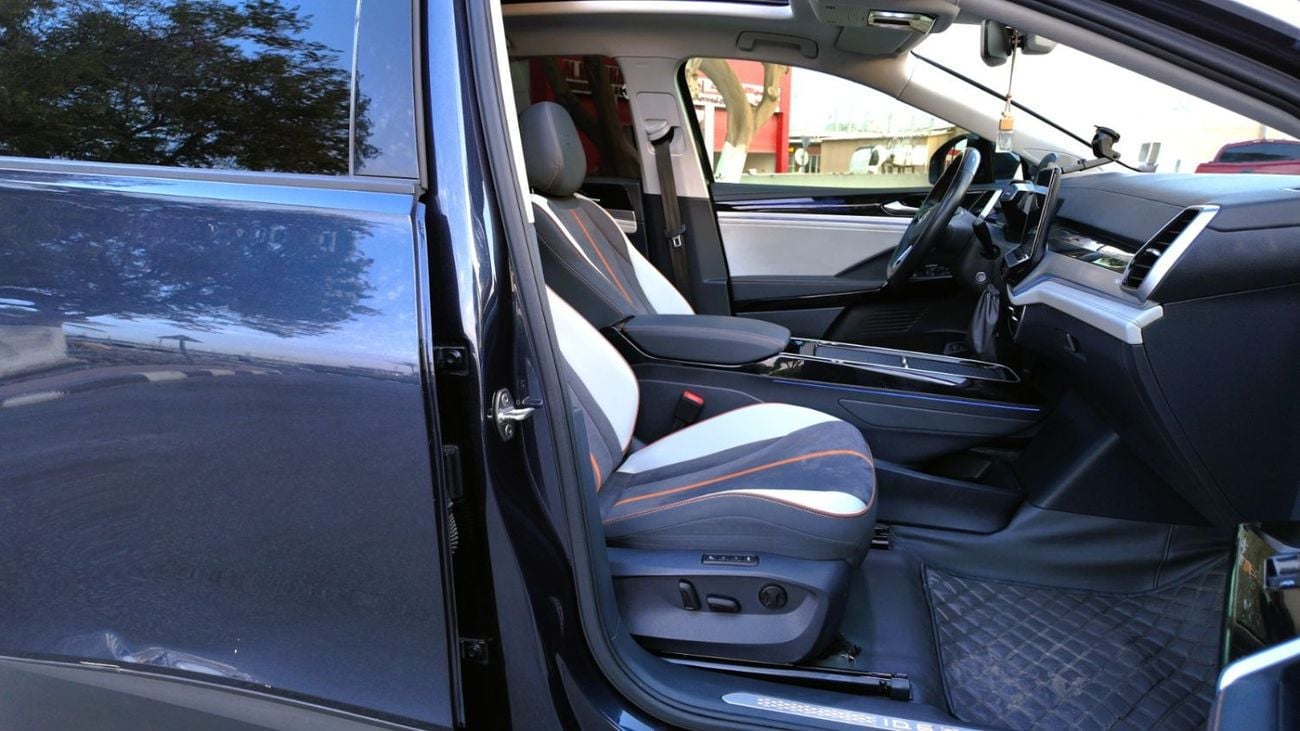 Volkswagen Id 6 Crozz PRO (NON GCC)