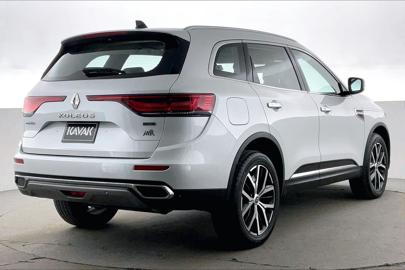 رينو كوليوس LE | National Day Celebration | شامل الضمان | 0 ﺪﻔﻋﺓ ﺃﻮﻟﻯ