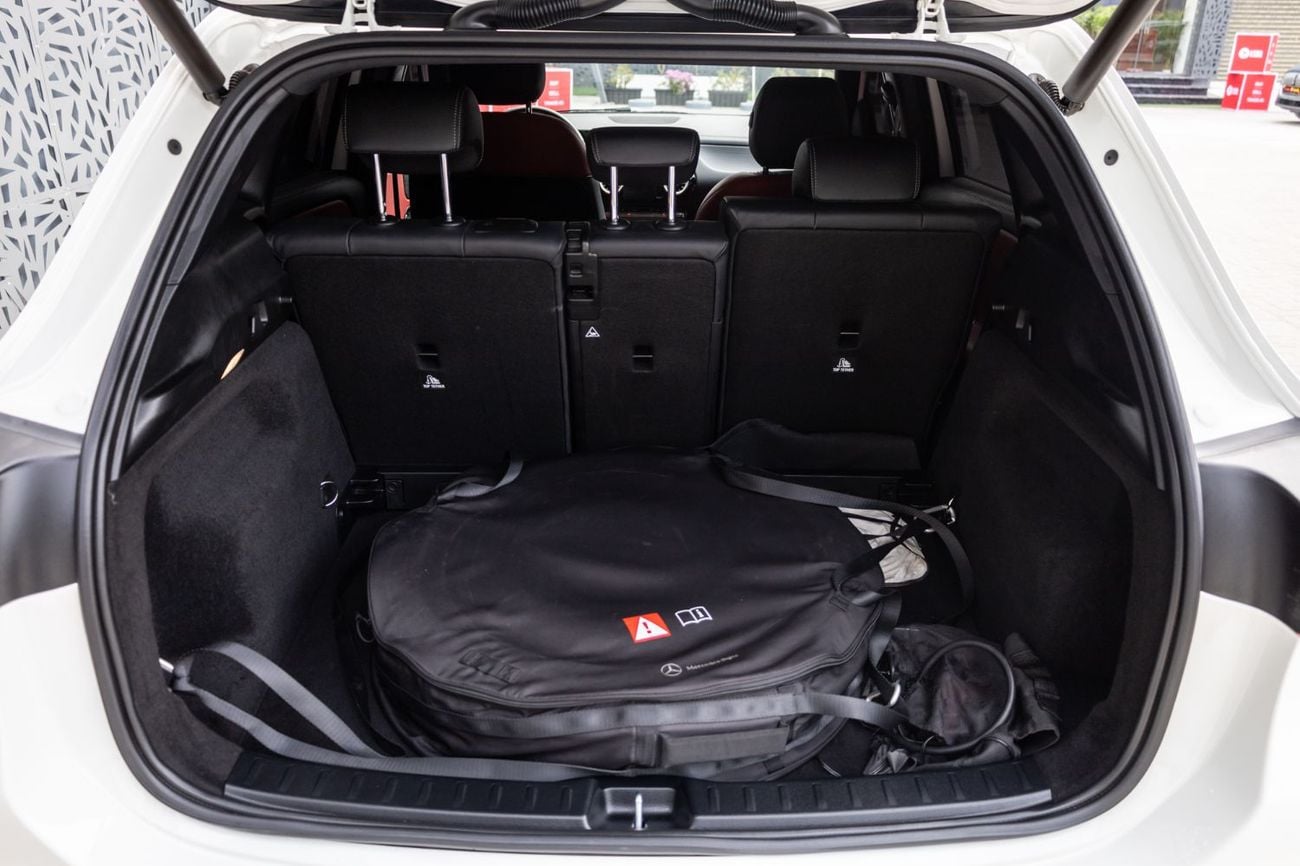 مرسيدس بنز GLA 200 Premium 1.4L