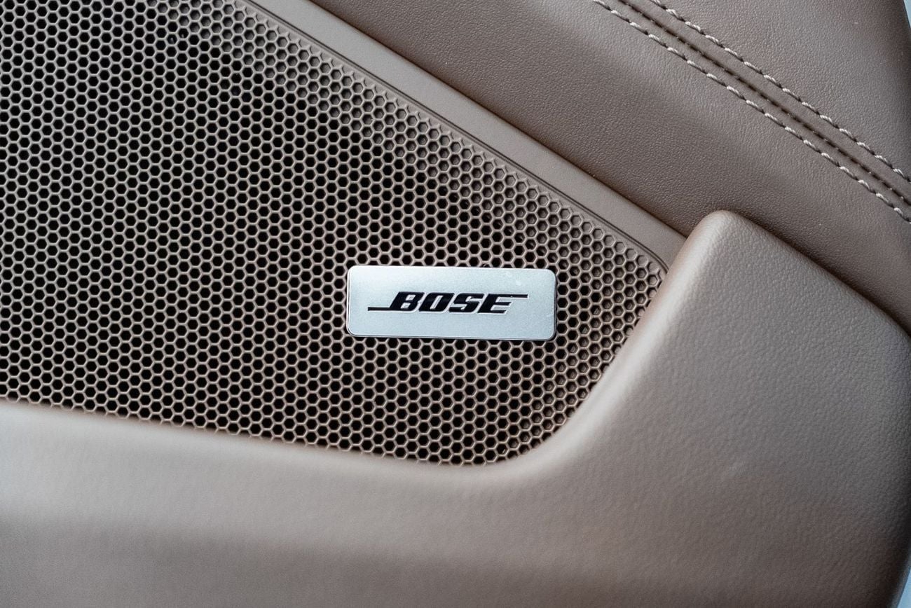 Porsche 911 Carrera 3.0L (444 HP) Coupe