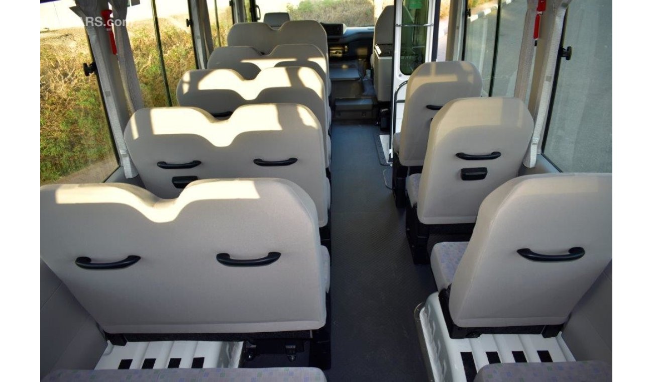تويوتا كوستر High Roof 4.2l Diesel 23 Seat Bus Manual Transmission