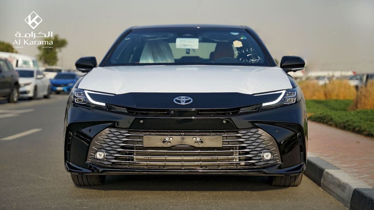 Toyota Camry Lumiere 2.5L Hybrid - Radar - JBL Sound - 360 Camera -  Touch Control Rear Seats