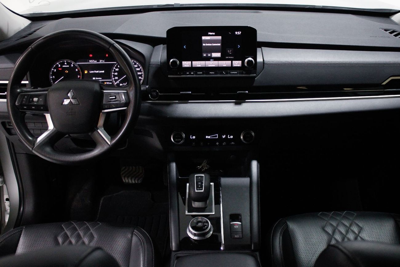 Mitsubishi Outlander GLX 2.4L