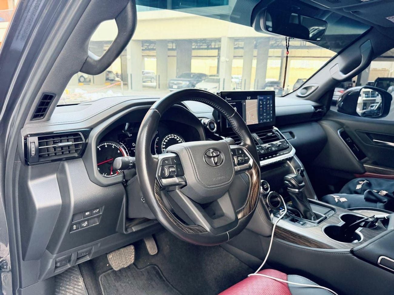 Toyota Land Cruiser VXR