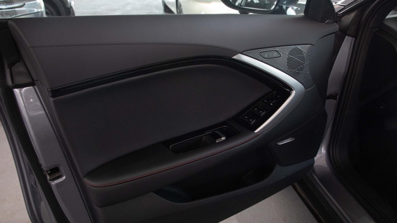 MG 7 MG7 DCT ELEGANCE EDITION 1.5T   WHITE / GRAY 2025