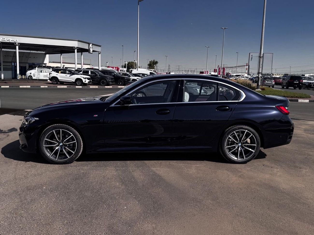 بي أم دبليو 325i BMW 325LI M 2.0L RWD 2026 BRAND NEW