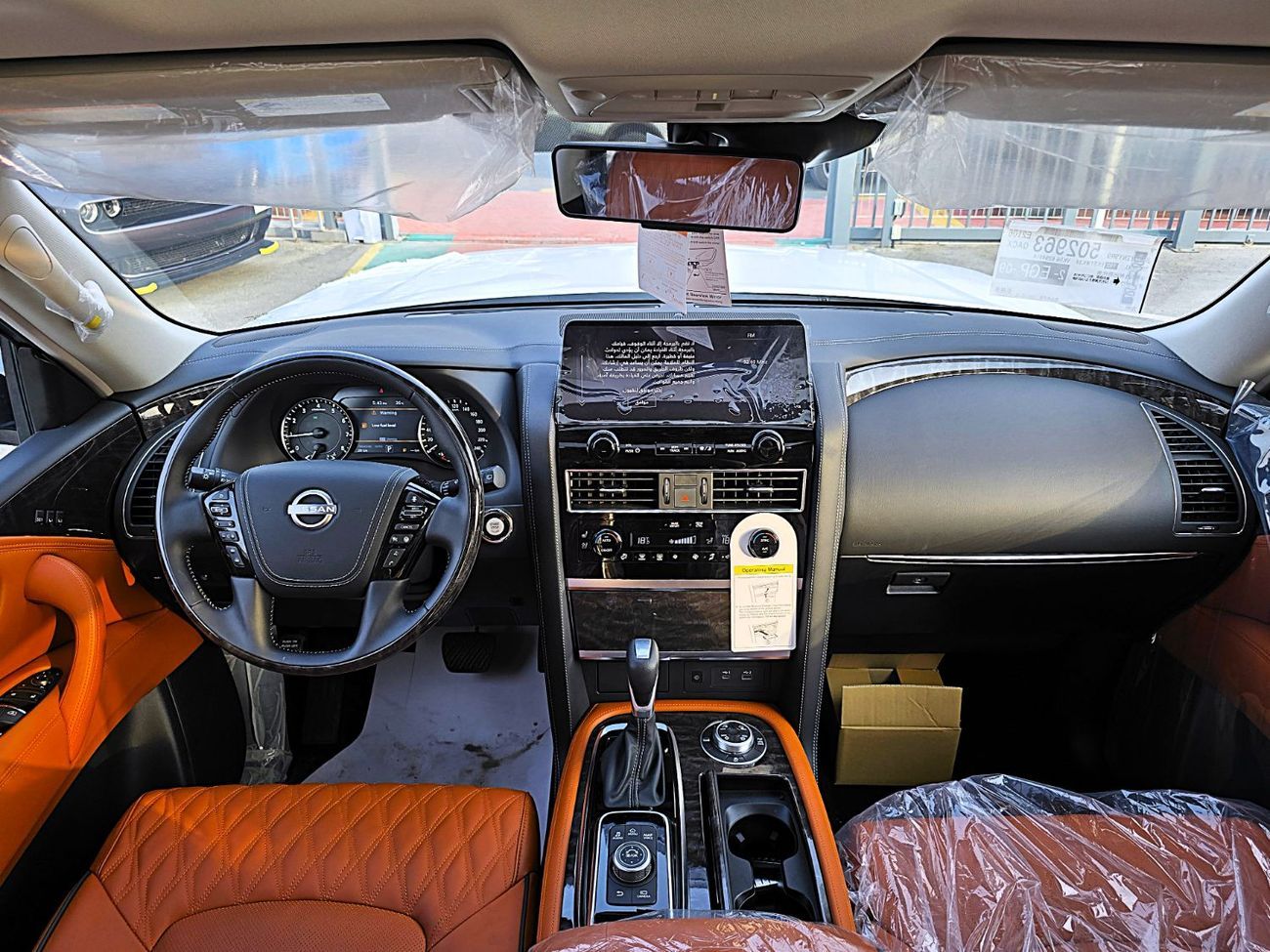 Nissan Patrol Nissan Patrol Platinum V8 5.7l Petrol 2024 model