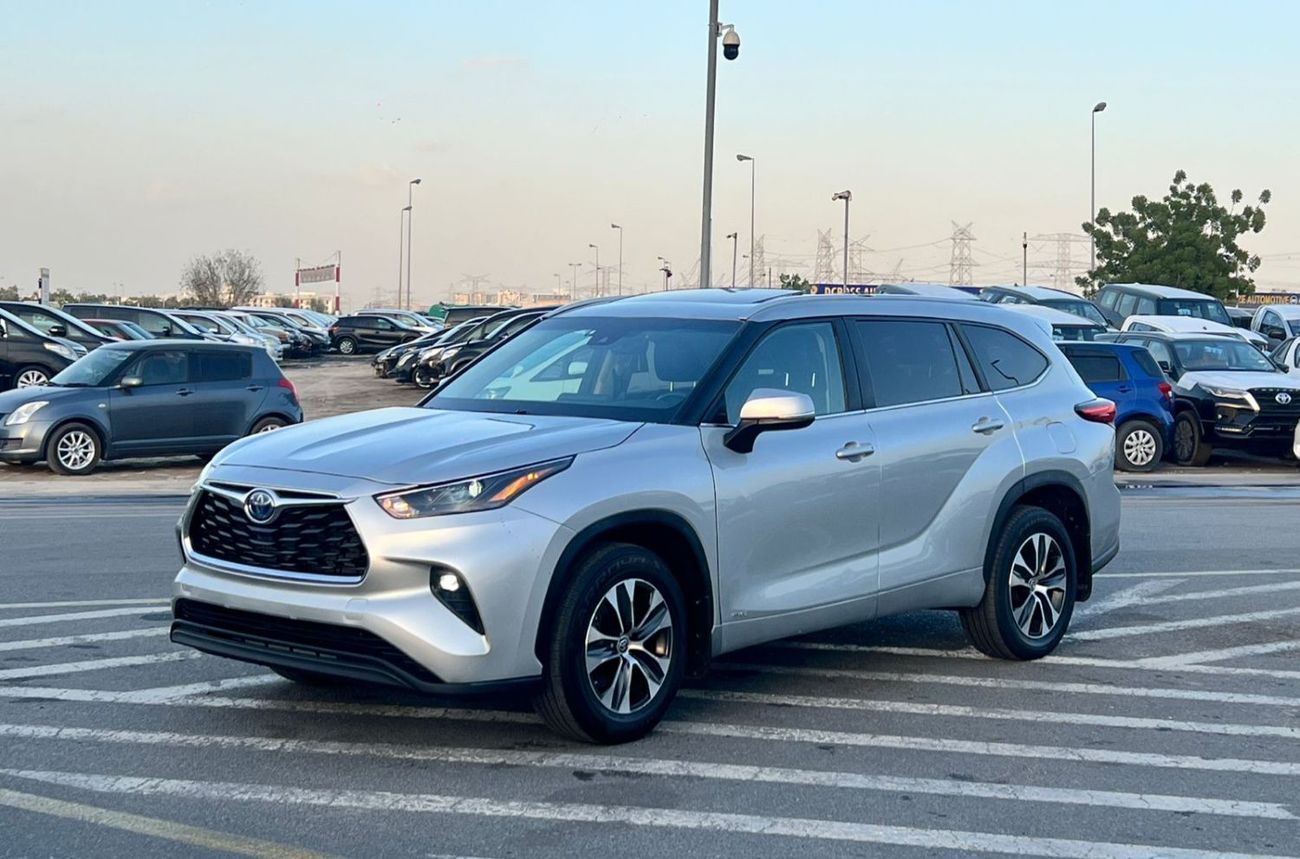 Toyota Highlander GLE HEV 2023 Toyota Highlander Hybrid Full Option - 2.5L V4 - AWD 4x4 - Rear Camera - Sunroof - Leather s