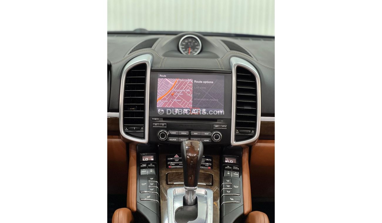 Porsche Cayenne 2017 Porsche Cayenne Platinum S, Warranty, Full Service History, Full Options, GCC