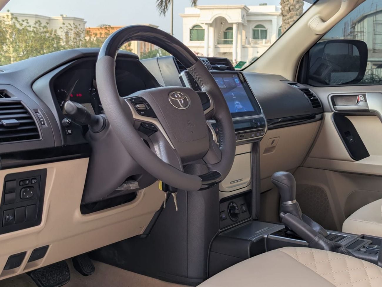 Toyota Prado TX-L Toyota Prado 2010 v6 4.0L petrol engine