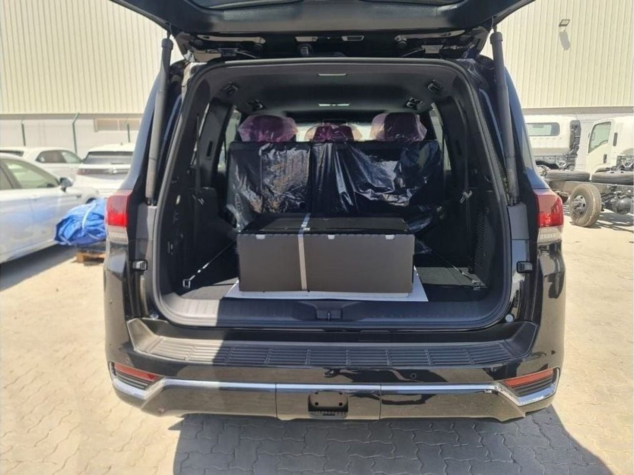 Toyota Land Cruiser LC 300 3.5L VXR PETROL A/T 7 SEATER