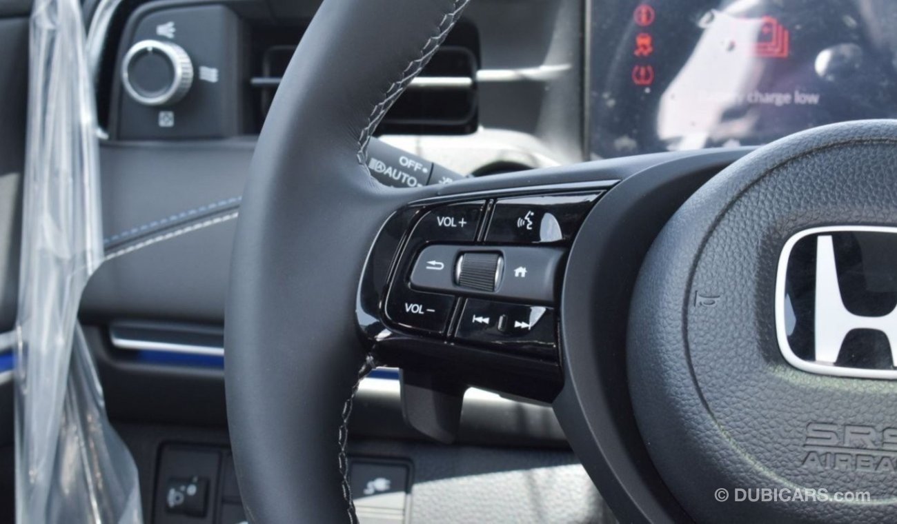 هوندا e:NS1 Honda ENS1 Realm EV | A/T | White/Black Interior | 5 Seater |