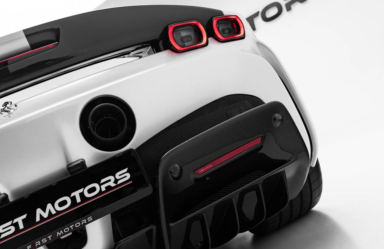فيراري SF90 سبيدر 4.0L V8 Twin-Turbocharged Engine + eMotor | Warranty