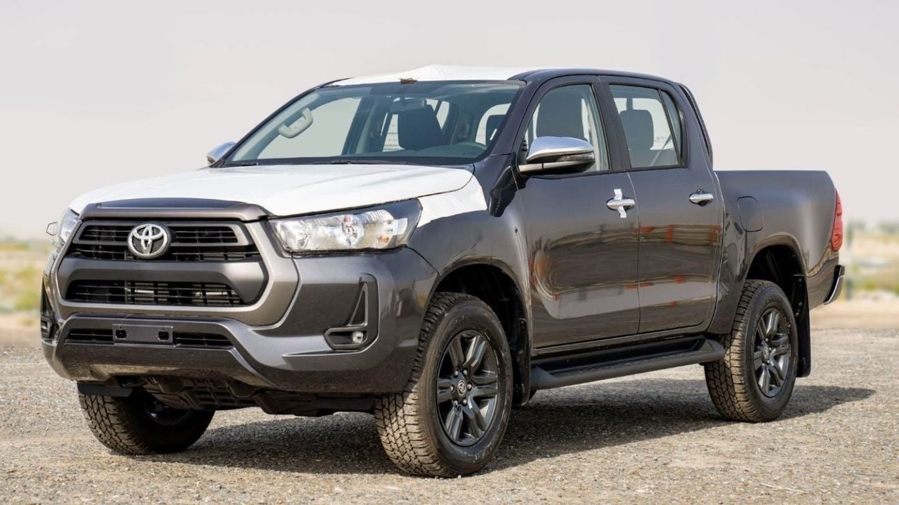 تويوتا هيلوكس Toyota Hilux 2.4L Diesel AT 4x4 Full Option 2025