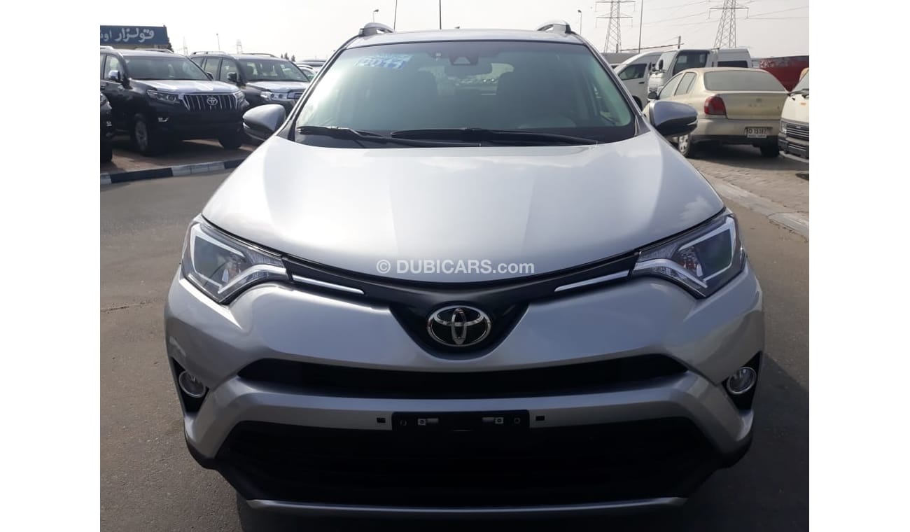 Used Toyota RAV4 2018 GREY FULL OPTION 2018 for sale in Dubai - 226517