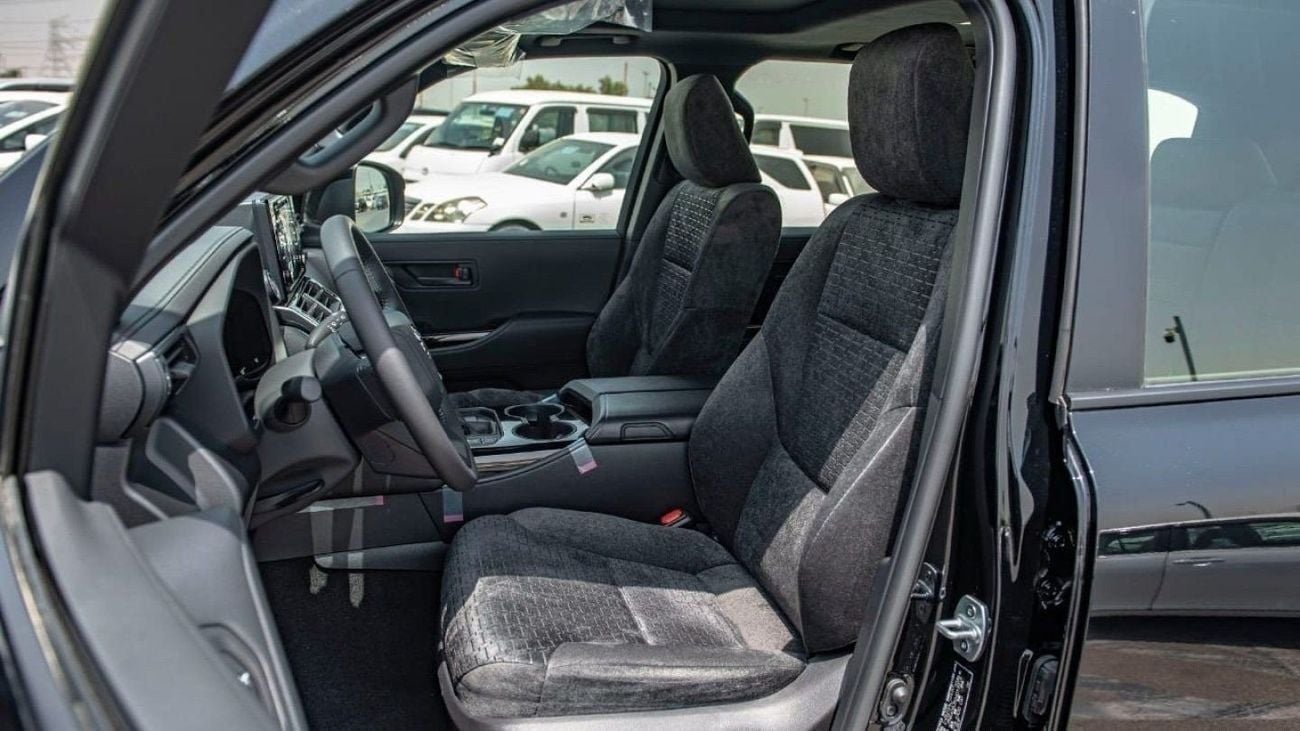 Toyota Land Cruiser GXR2 3.3L