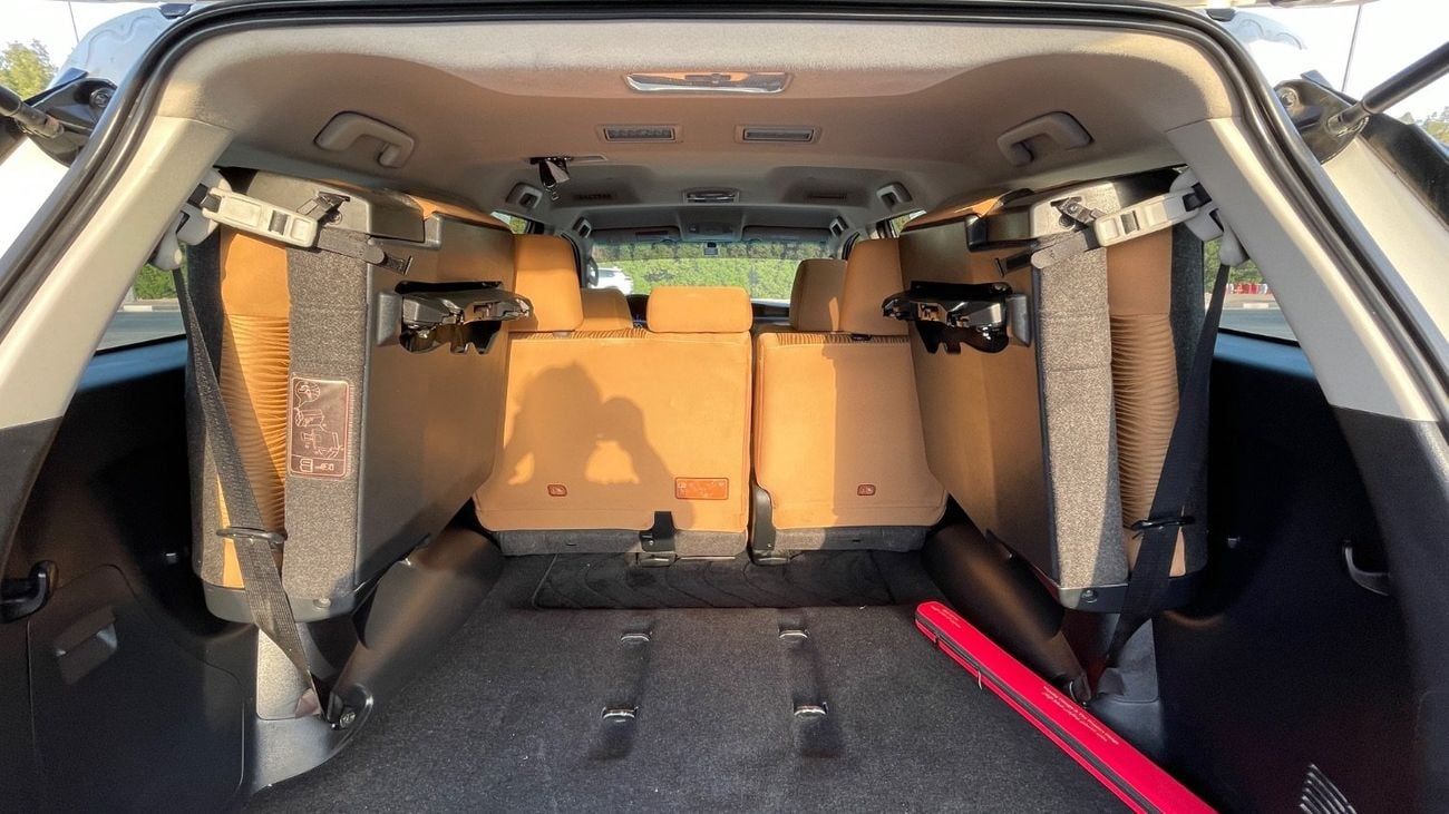 Toyota Fortuner GXR 4.0L (278 HP)