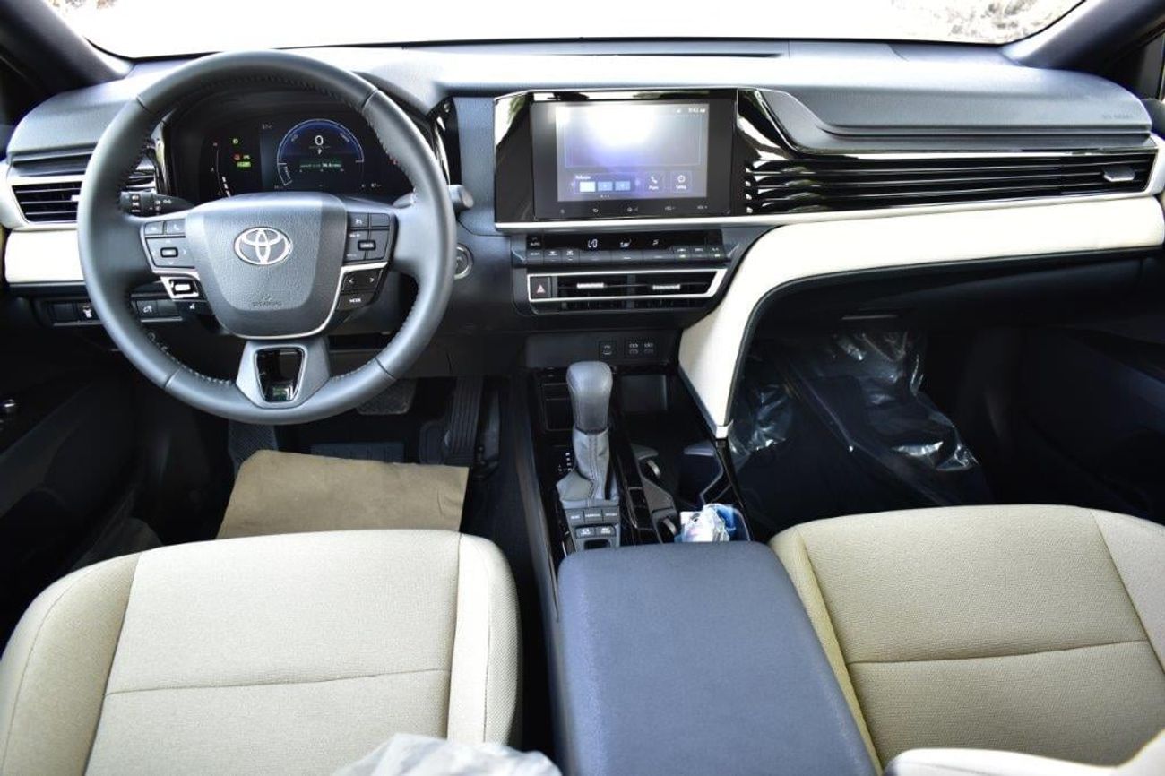 Toyota Camry 2025 TOYOTA CAMRY HYBRID LE-G 2.5L 5-SEATER ECVT-EURO 4 (ONLY FOR EXPORT)