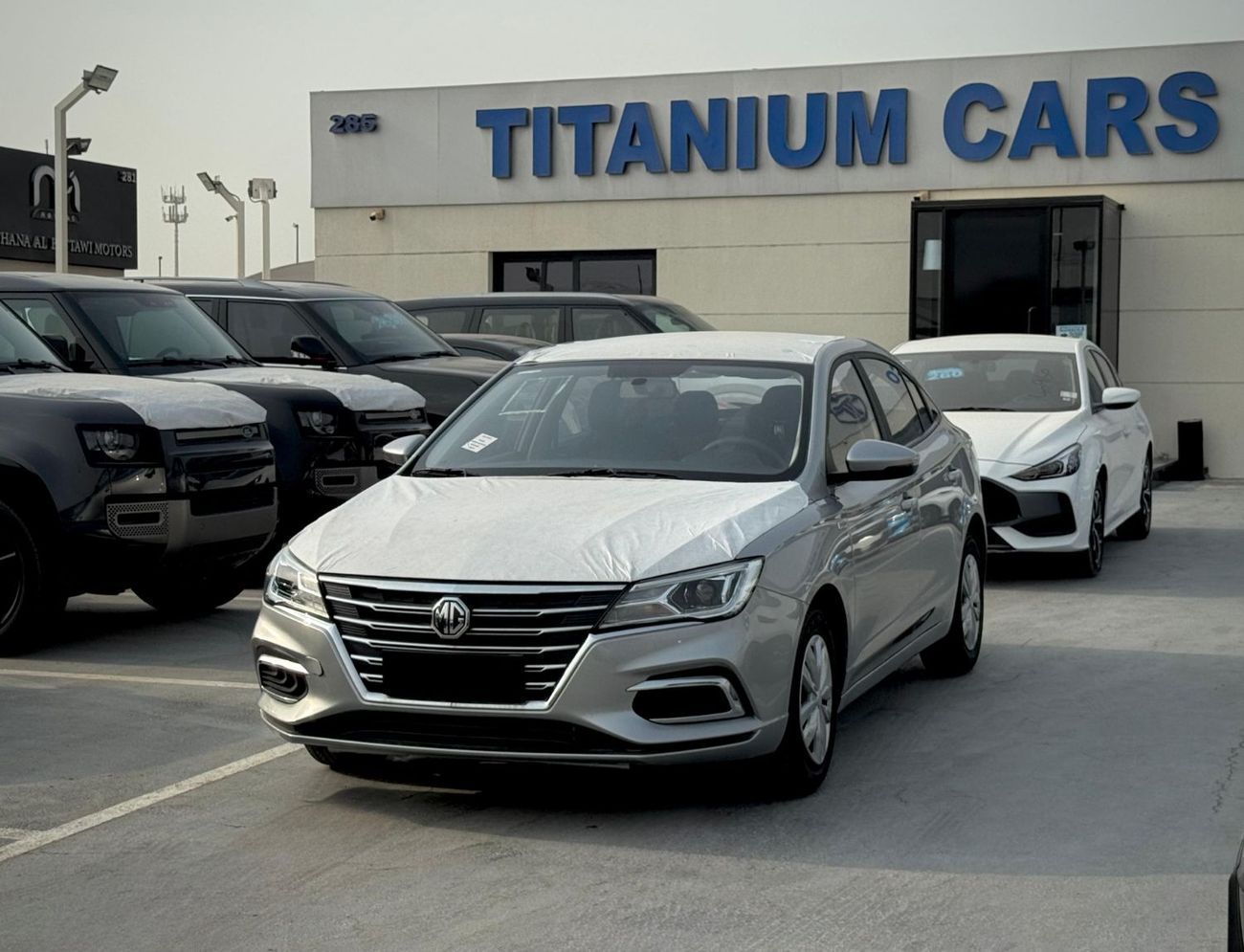 أم جي 5 STD 1.5L Petrol Manual FWD Export Price @ 26,500 AED