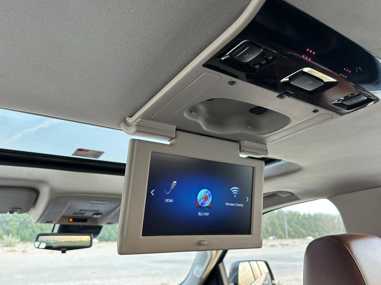 كاديلاك إسكالاد Premium Luxury 6.2L AWD