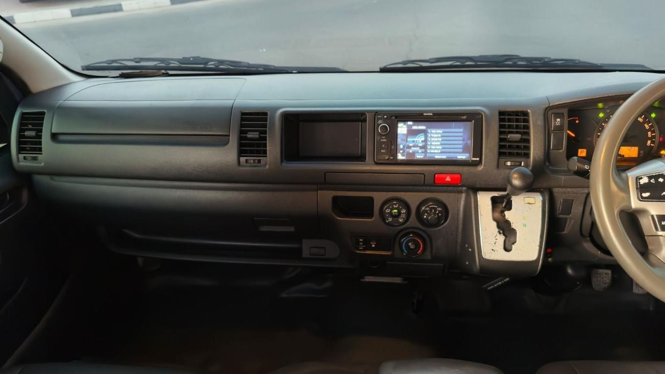 Toyota Hiace POWER SLIDING DOOR | 14-SEATER | 3.0L DIESEL ENGINE | 2WD | AUTOMATIC TRANSMISSION | RHD