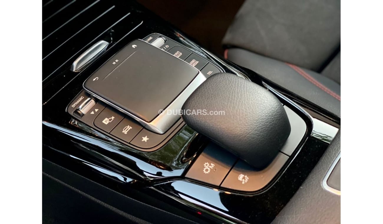 Mercedes-Benz A 35 AMG Premium