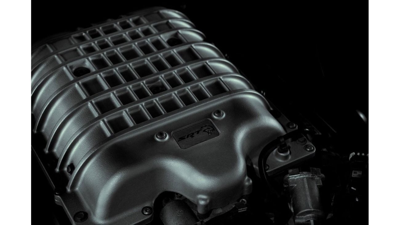 دودج تشالينجر SRT هيلكات 2015 Dodge Challenger Hellcat V8 707Bhp / Full-Service History