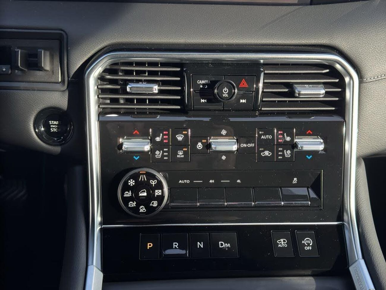 Nissan Armada Platinum Reserve Captain Seats