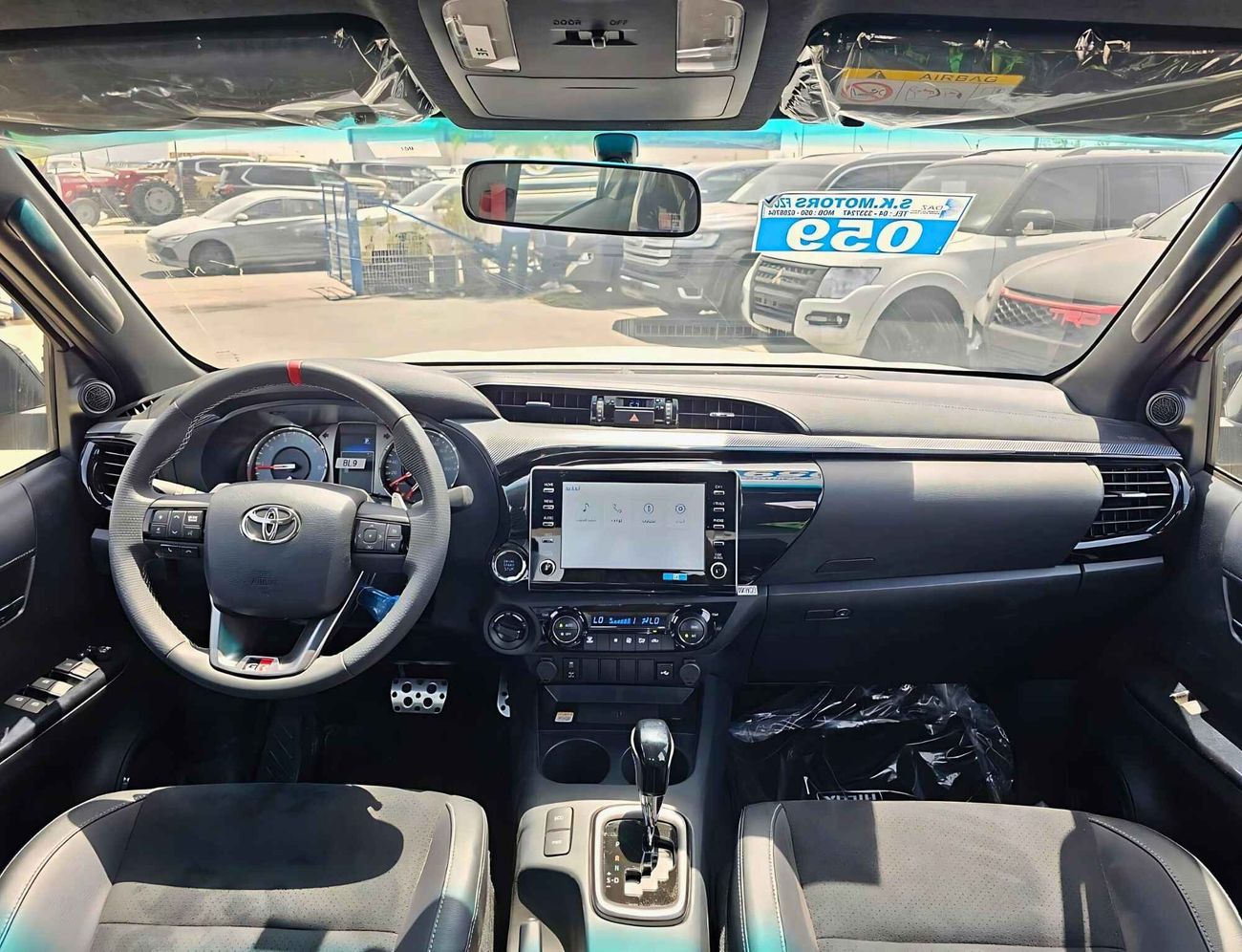 Toyota Hilux GR-S / V4 / 2.8L DIESEL / A/T / DVD / 360” Camera/ Roll Bar ( CODE # HDGR28AF)