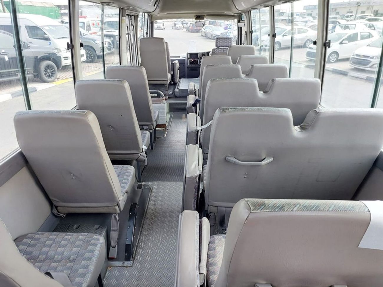 Nissan Civilian NISSAN CIVILIAN BUS RHD 2001 MODEL 4.1 L DIESEL AUTOMATIC(PM10091)